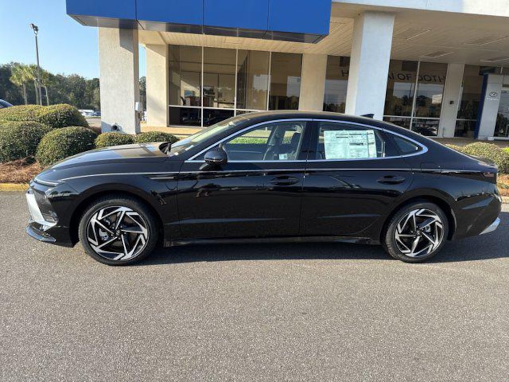 New 2026 Hyundai Sonata SEL Sport Sedan