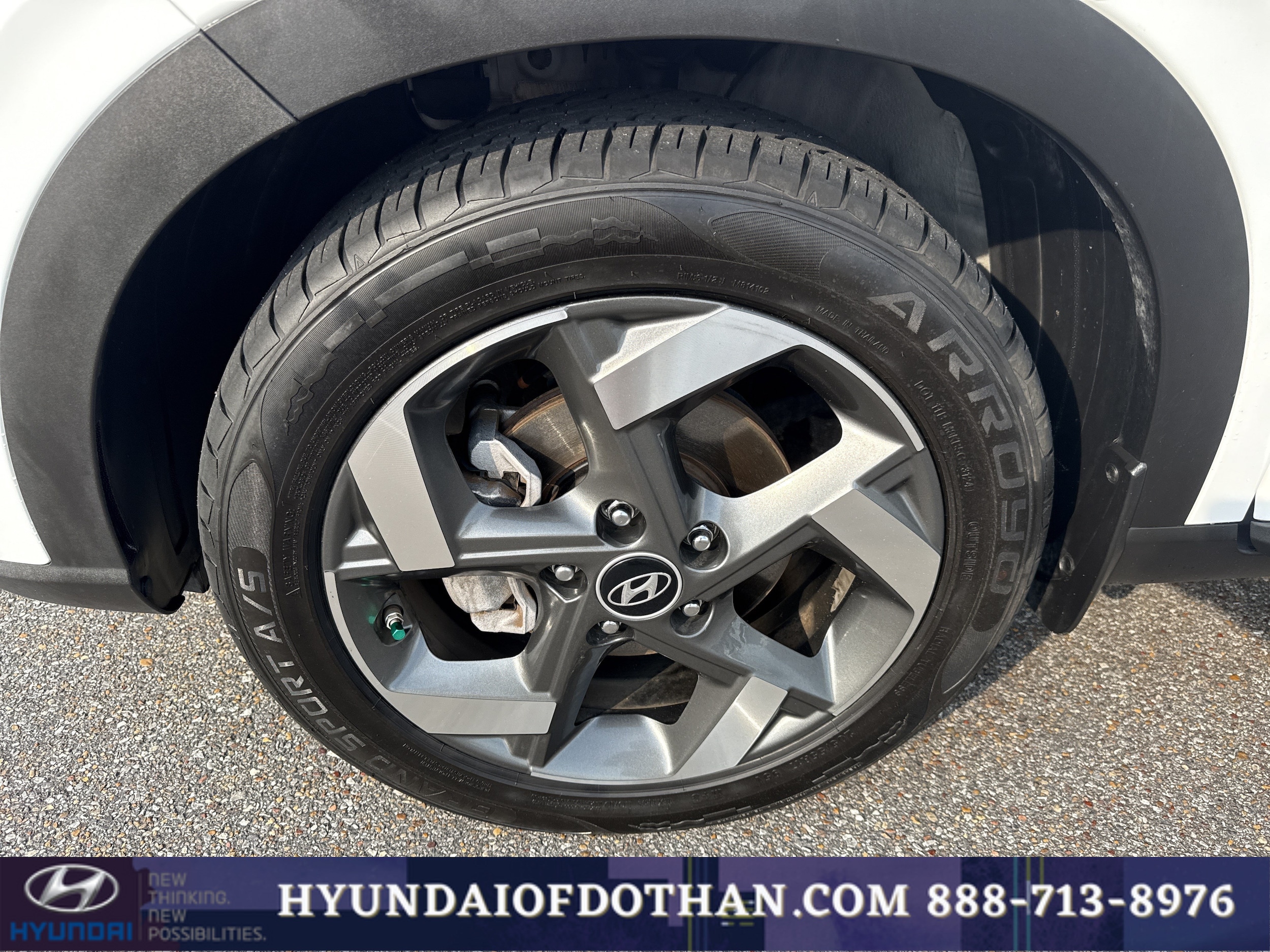 2022 Hyundai Venue Limited - Photo 17