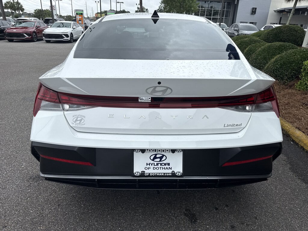 New 2026 Hyundai Elantra Limited Sedan