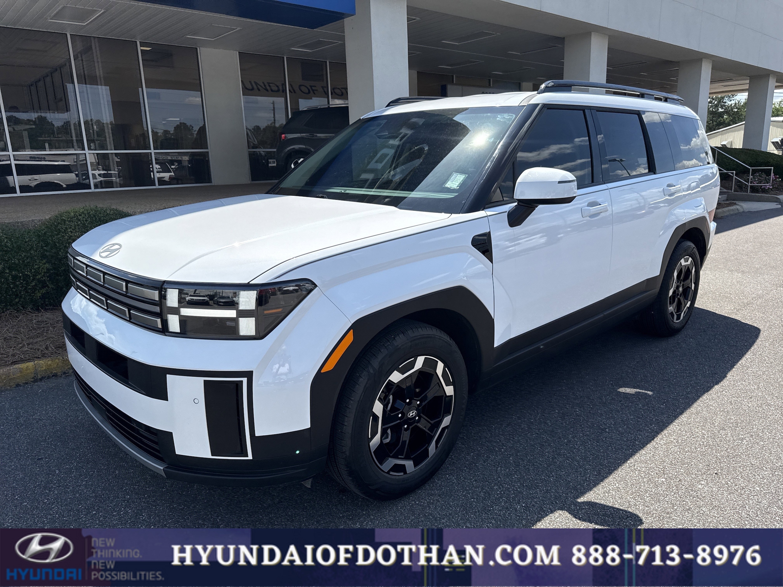 2024 Hyundai Santa Fe SEL 2.5's photo