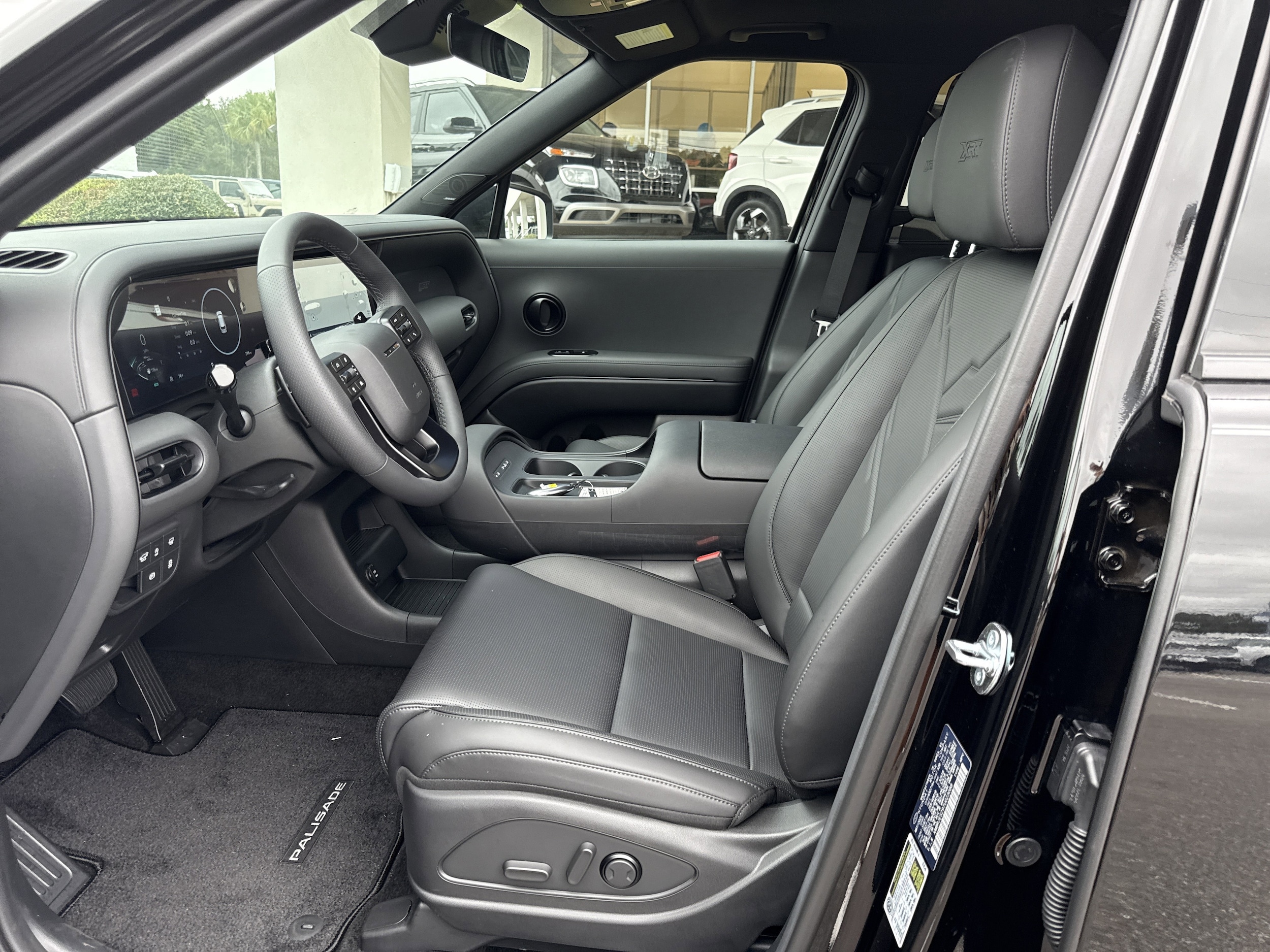 2026 Hyundai Palisade XRT Pro - Photo 11