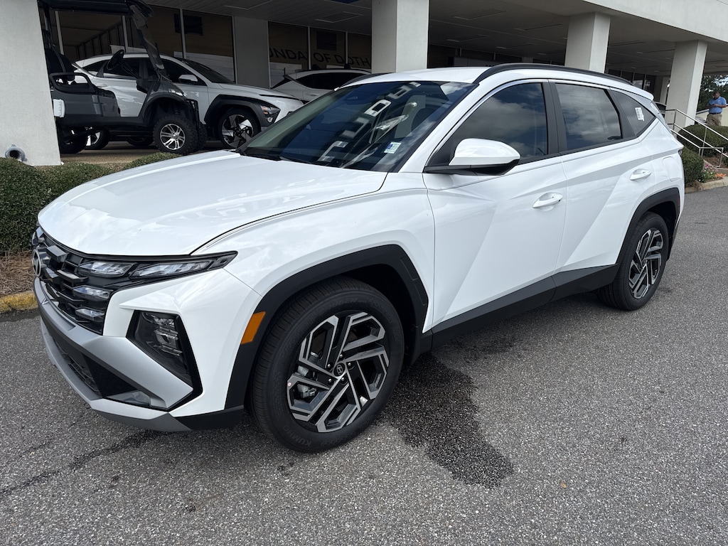 New 2026 Hyundai Tucson SEL Plus FWD SUV