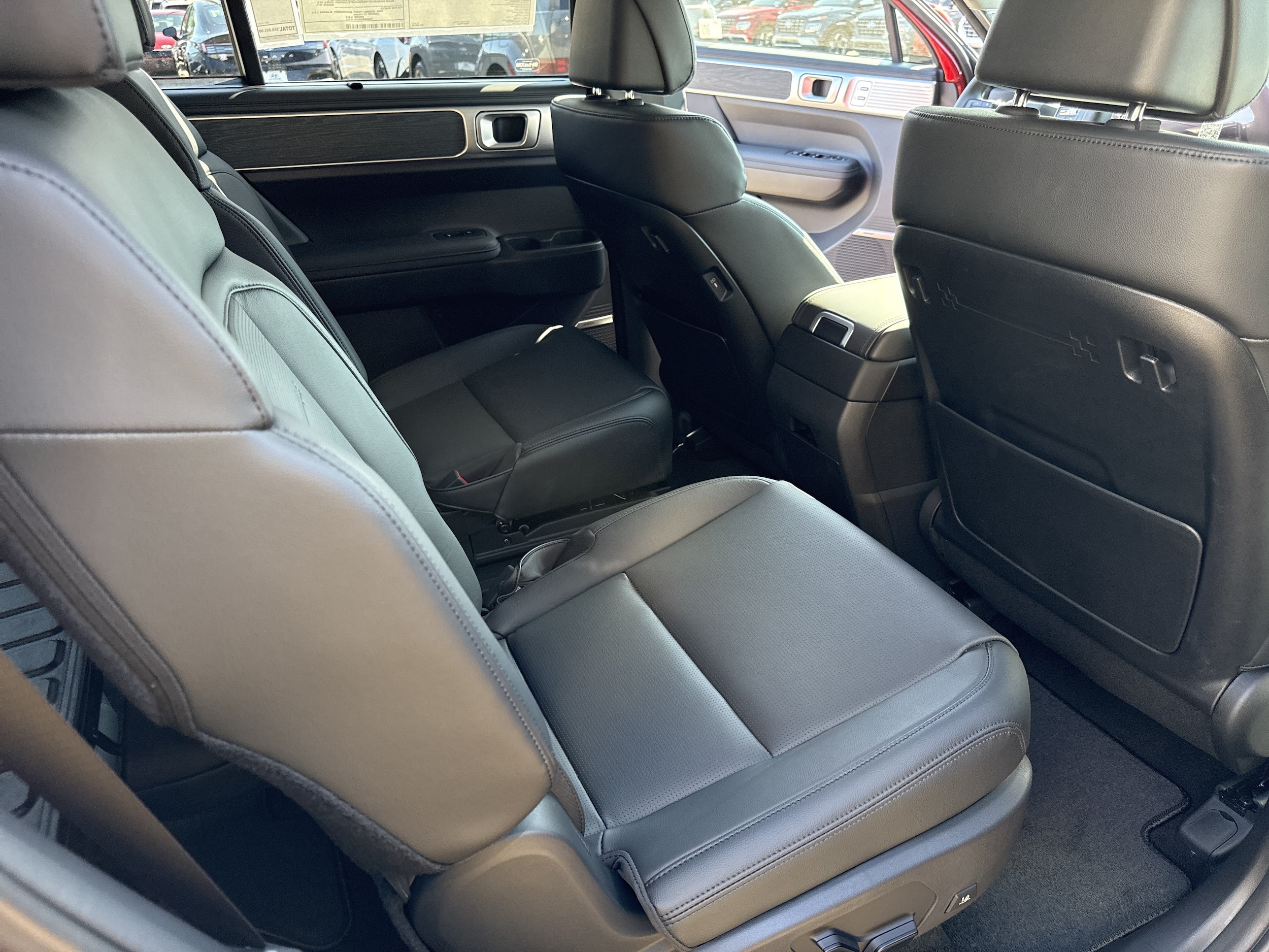 2026 Hyundai Santa Fe Limited - Photo 15