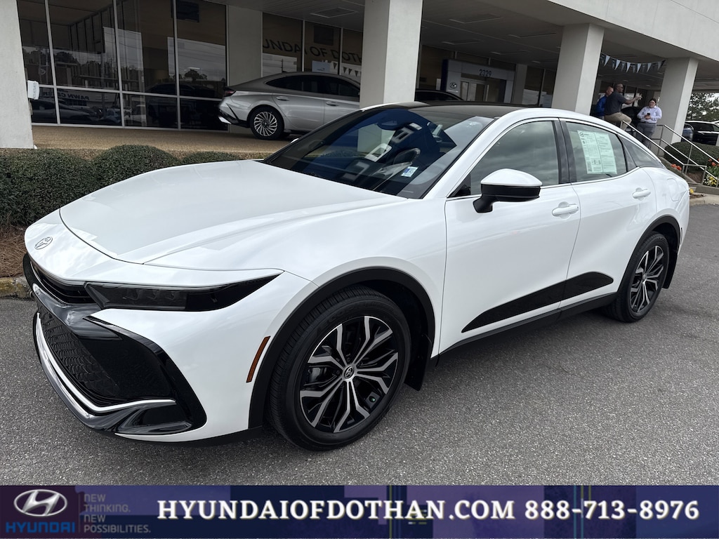 Used 2023 Toyota Crown Sedan