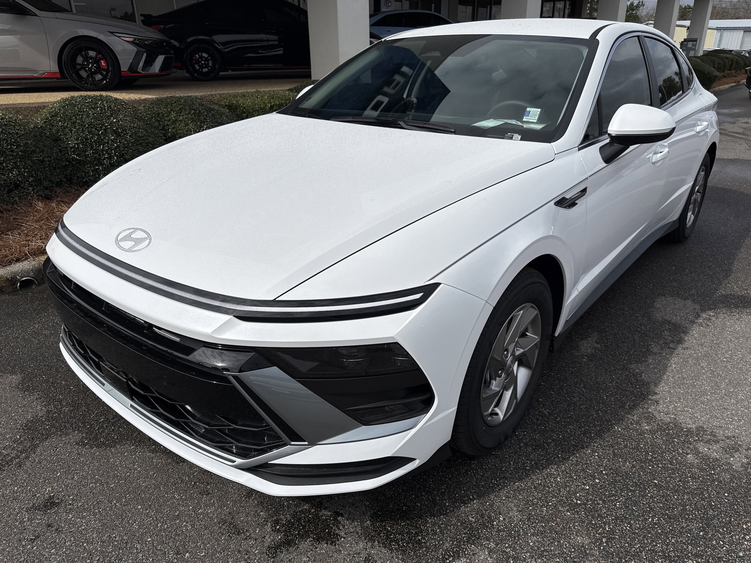2026 Hyundai Sonata SE's photo
