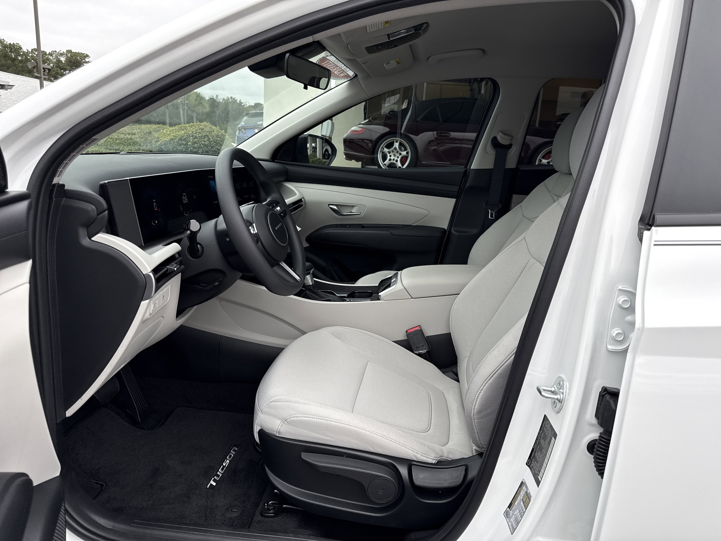 2026 Hyundai Tucson SE - Photo 10