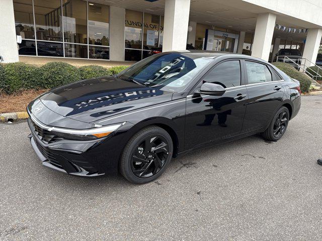 2026 Hyundai Elantra SEL's photo