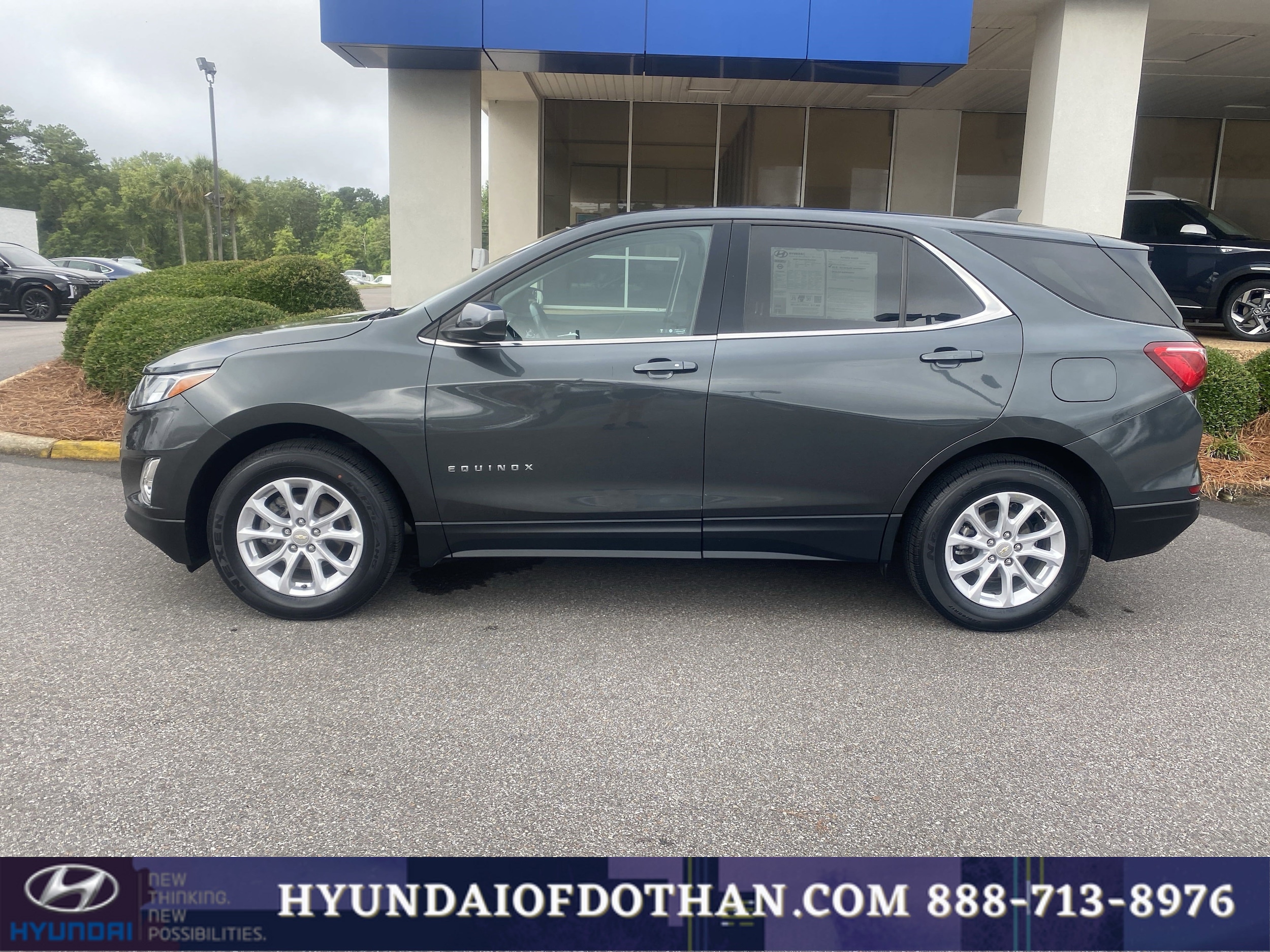 Used 2020 Chevrolet Equinox LT with VIN 3GNAXUEV3LS506678 for sale in Dothan, AL