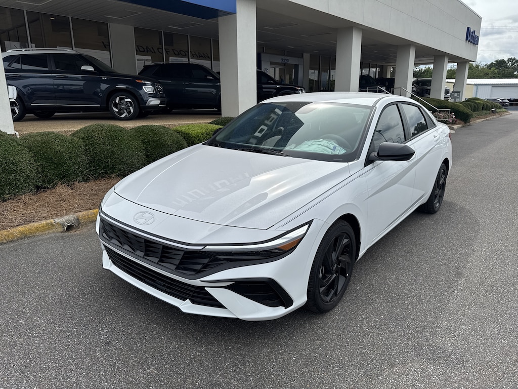 New 2026 Hyundai Elantra SEL Sport Sedan