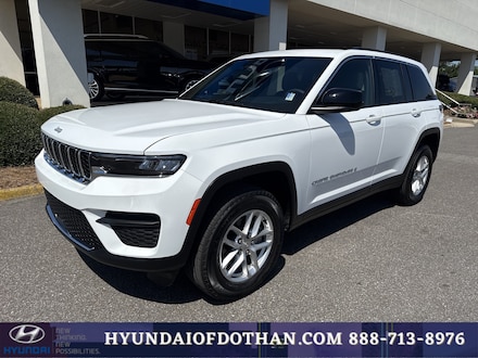2025 Jeep Grand Cherokee Laredo SUV