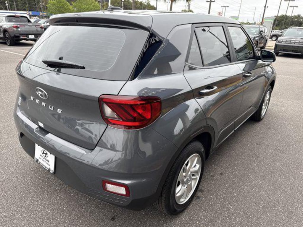 New 2026 Hyundai Venue SE SUV