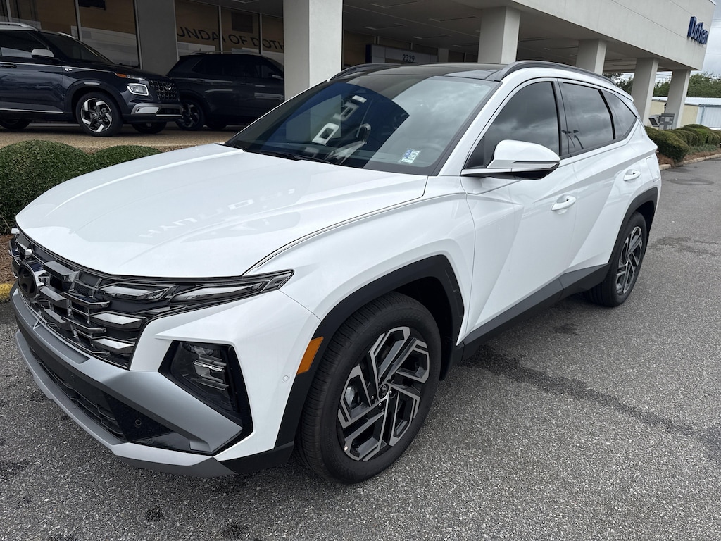 New 2026 Hyundai Tucson Limited FWD SUV