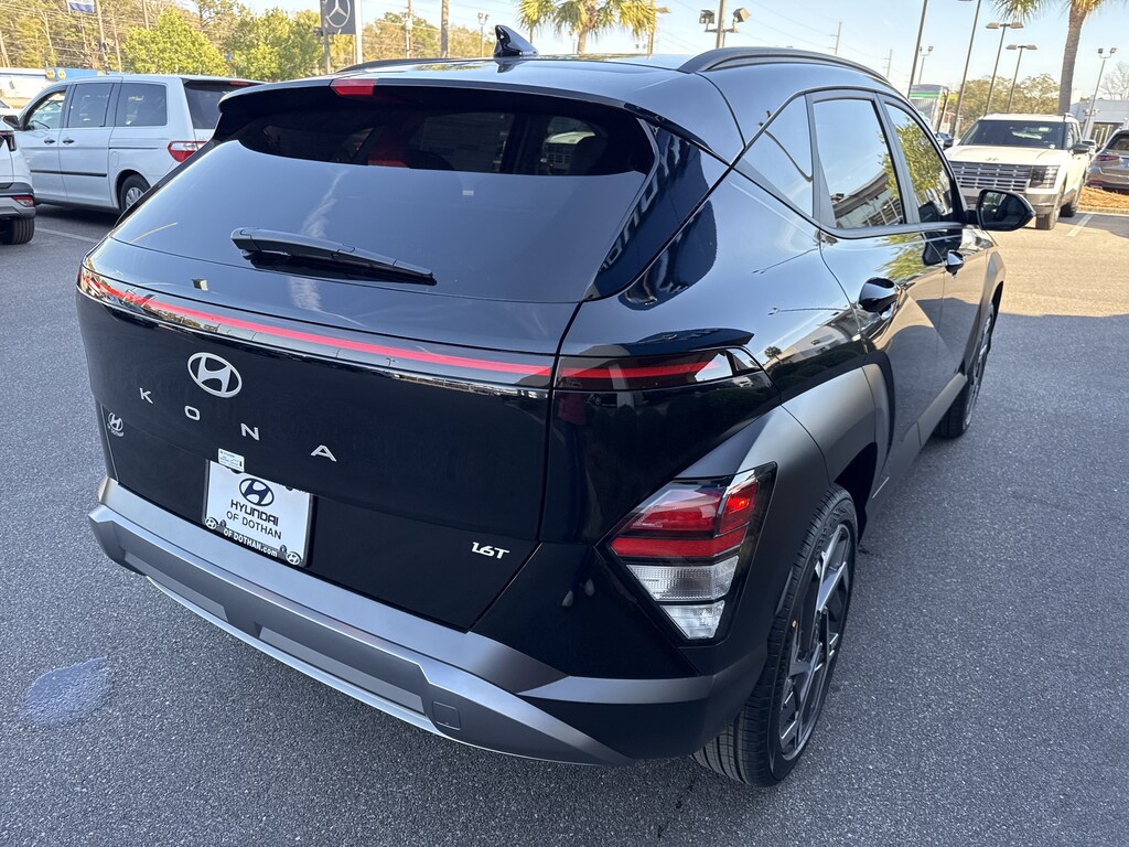 New 2026 Hyundai Kona SEL Premium FWD SUV