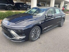2025 Hyundai Sonata Hybrid Limited Sedan