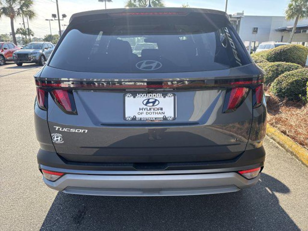 New 2026 Hyundai Tucson SEL FWD SUV