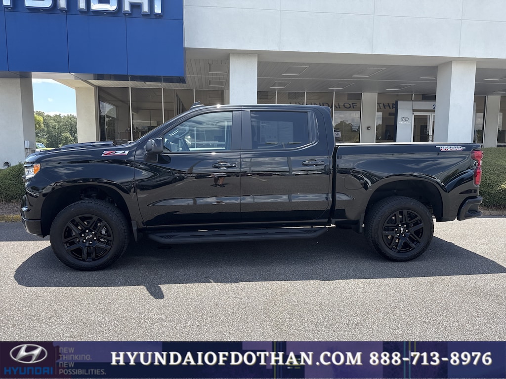 Used 2025 Chevrolet Silverado 1500 LT Trail Boss Truck Crew Cab