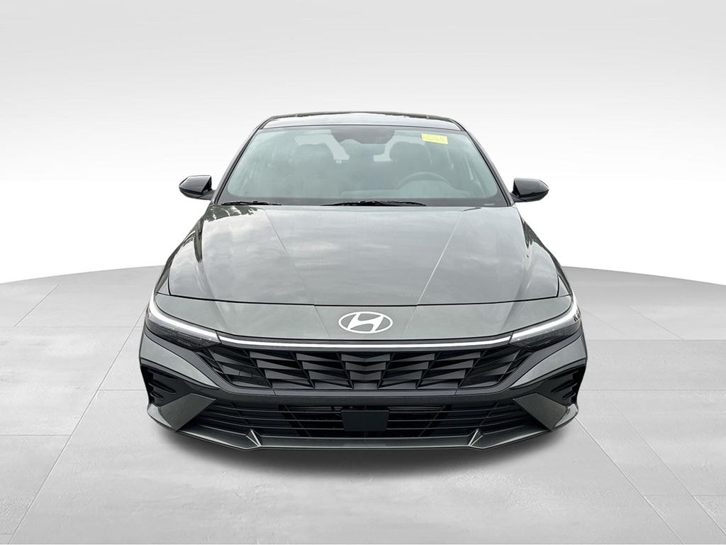 New 2026 Hyundai Elantra SEL Sport Premium Sedan