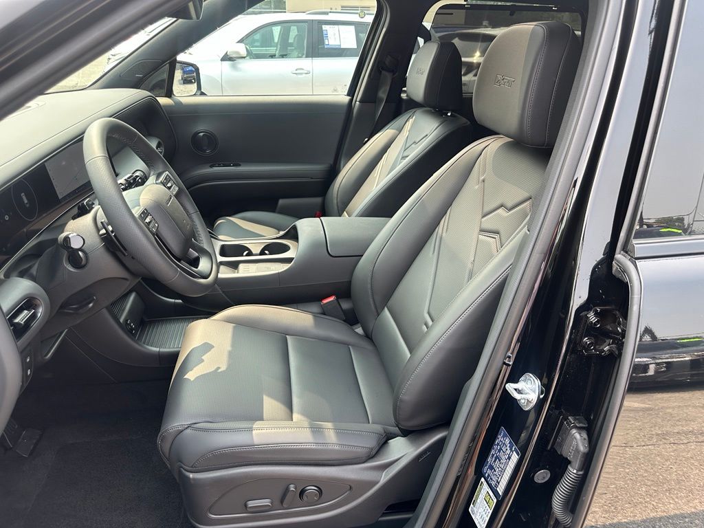2026 Hyundai Palisade XRT Pro - Photo 17