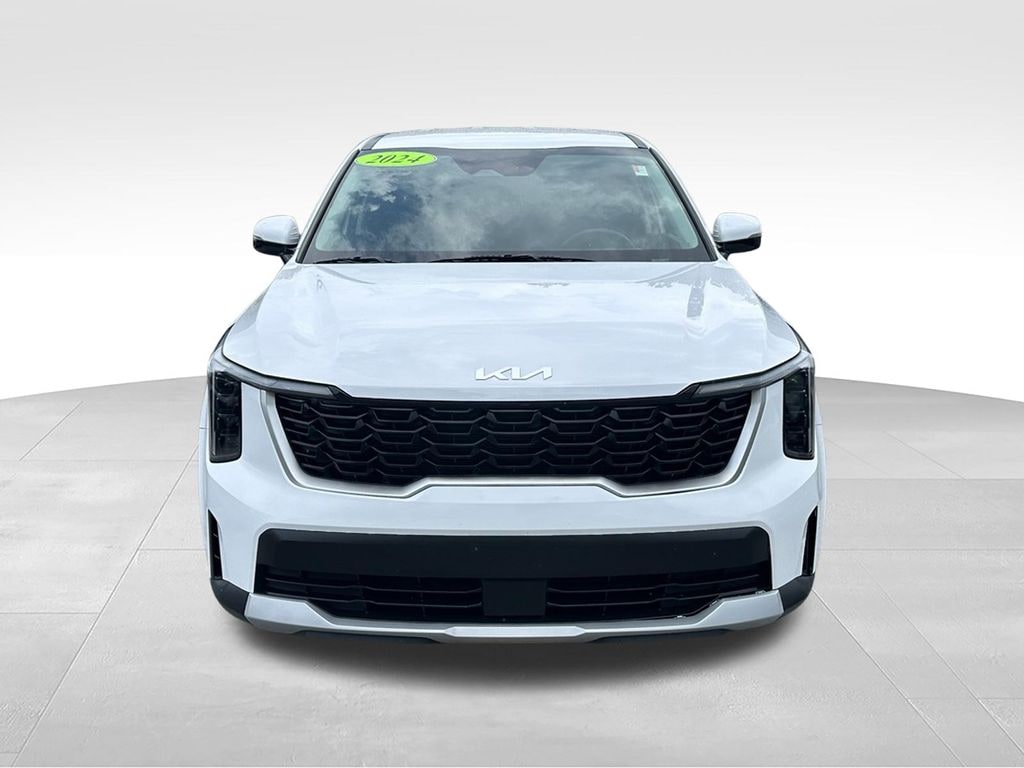 Used 2024 Kia Sorento LX SUV