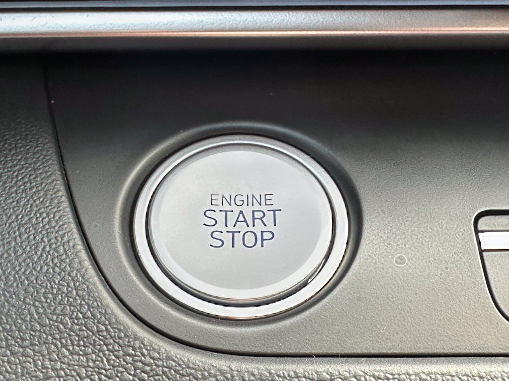 2024 Hyundai Elantra SEL - Photo 17