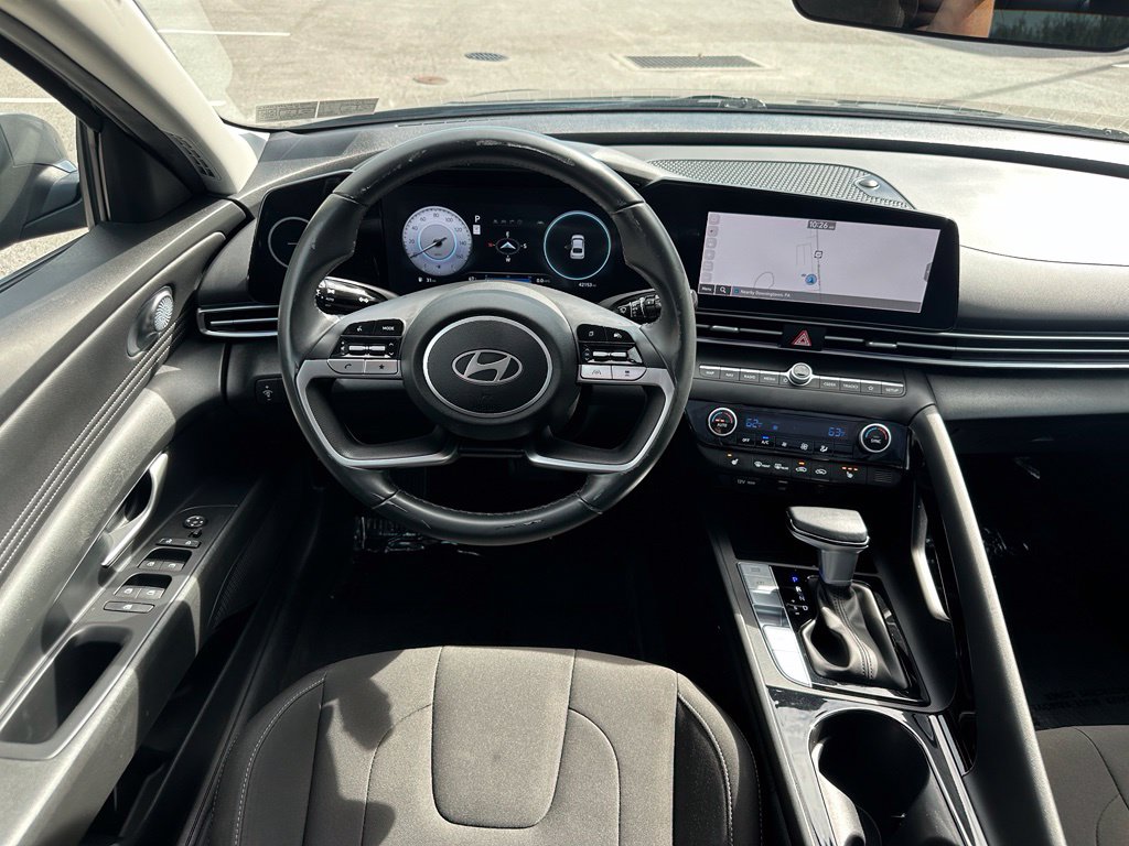 2024 Hyundai Elantra SEL - Photo 14