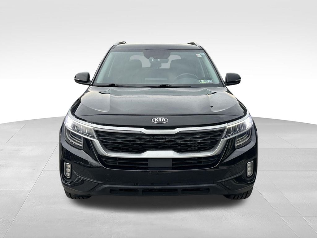 Used 2021 Kia Seltos SX with VIN KNDETCA22M7085452 for sale in Downingtown, PA