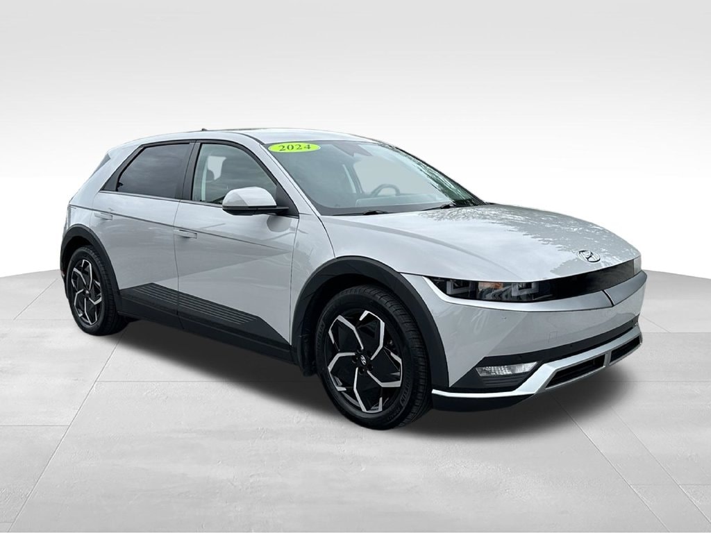 New 2024 Hyundai IONIQ 5 SEL SUV