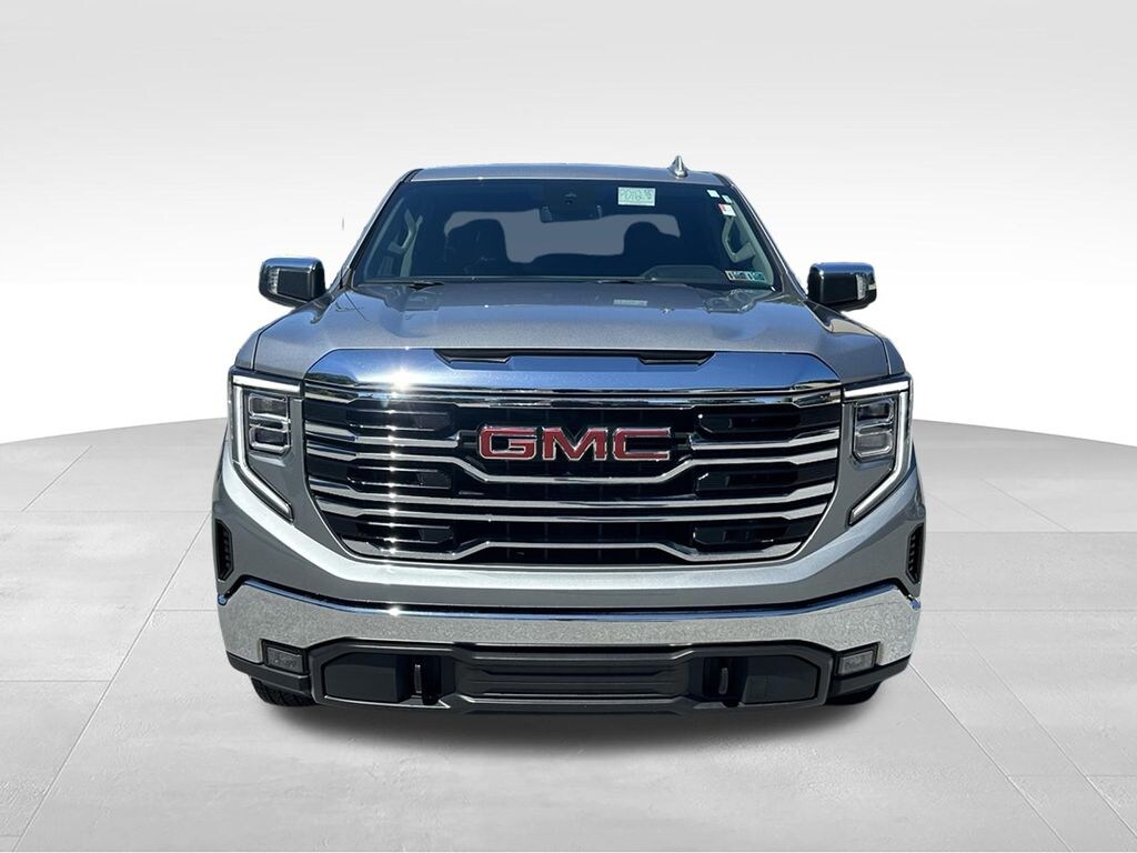 Used 2025 GMC Sierra 1500 SLT Truck Crew Cab