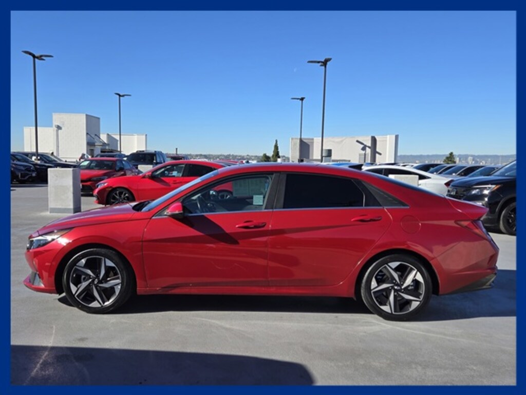 Certified 2023 Hyundai Elantra Limited Sedan