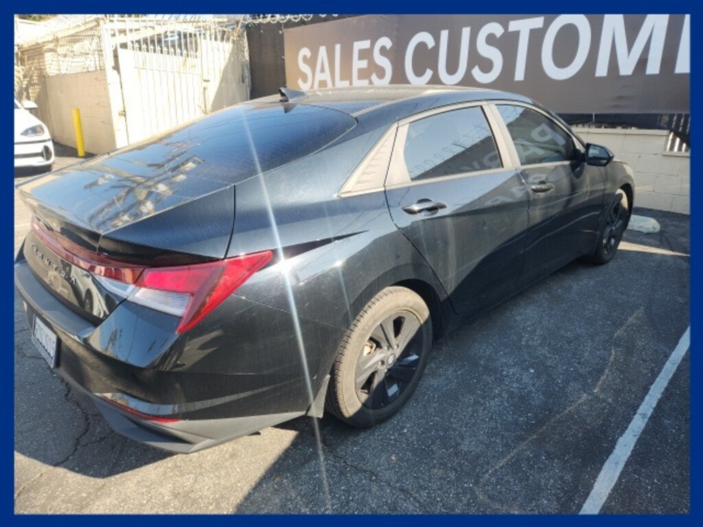 Used 2023 Hyundai Elantra SEL Sedan
