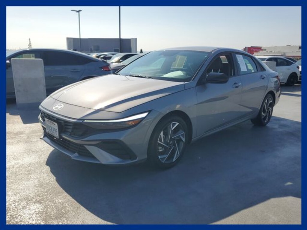 Certified 2025 Hyundai Elantra SEL Sport Sedan