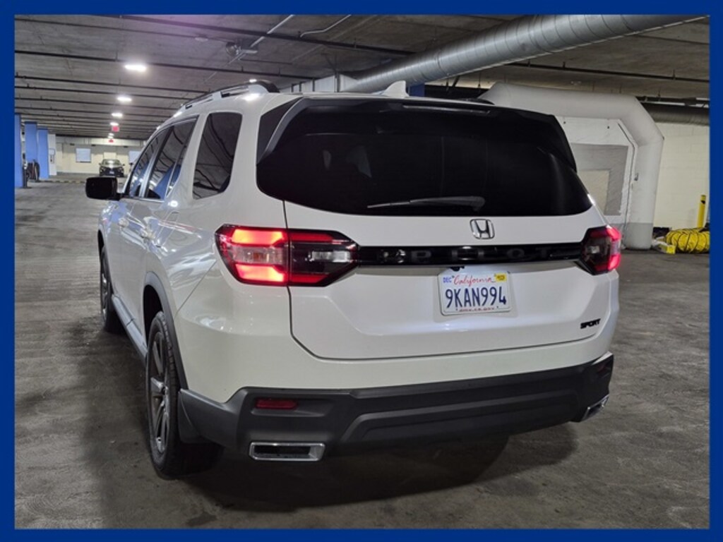 Used 2024 Honda Pilot Sport SUV