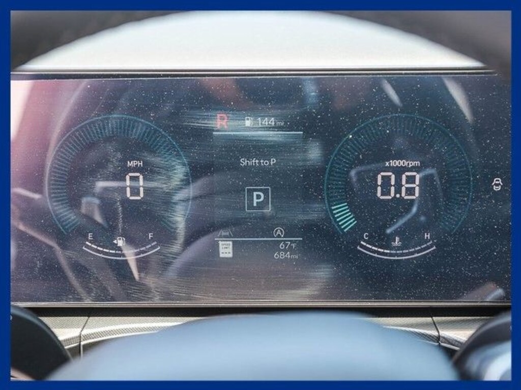 Used 2025 Hyundai Santa Fe SE SUV