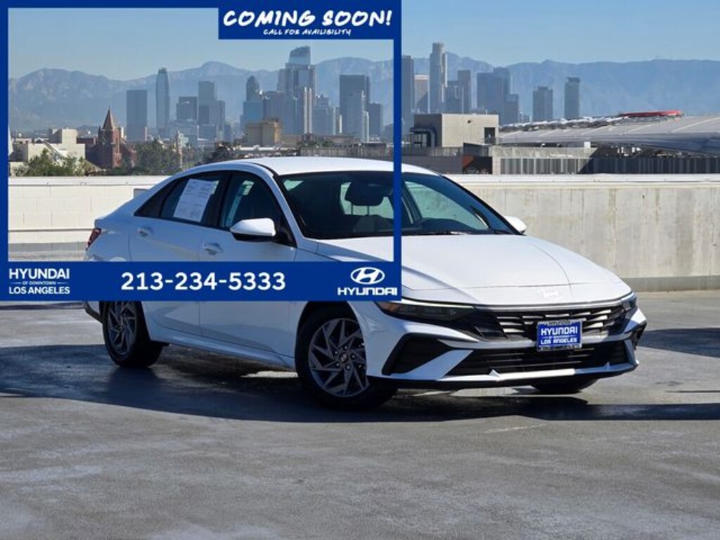 Used 2025 Hyundai Elantra Hybrid Blue Sedan