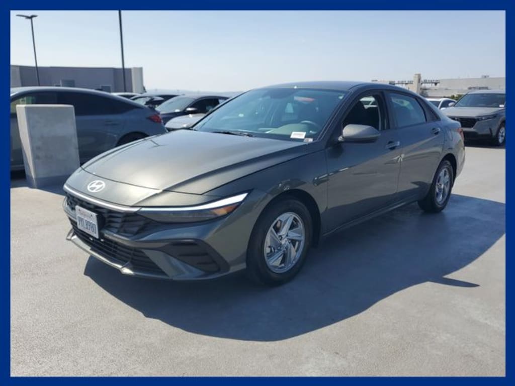 Certified 2026 Hyundai Elantra SE Sedan