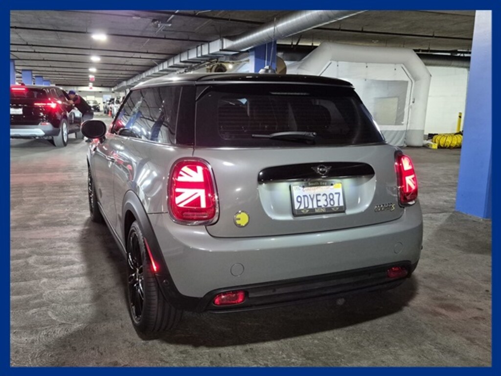 Used 2023 MINI Electric Hardtop 2 Door Cooper Signature Hatchback