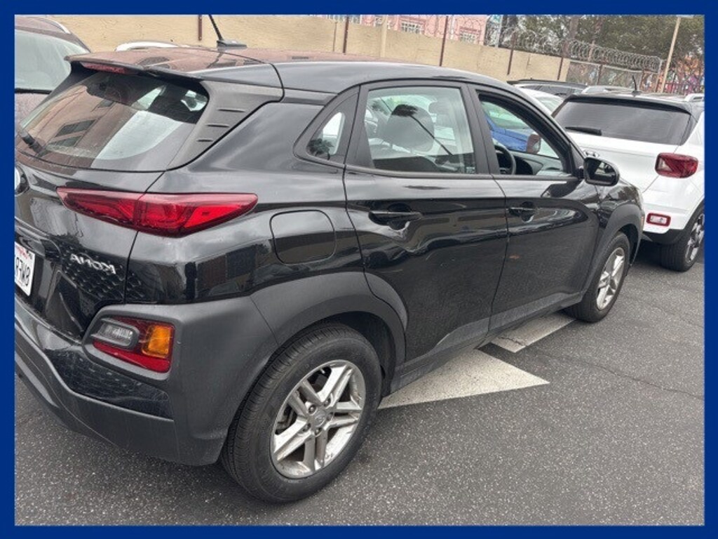 Used 2021 Hyundai Kona SE SUV