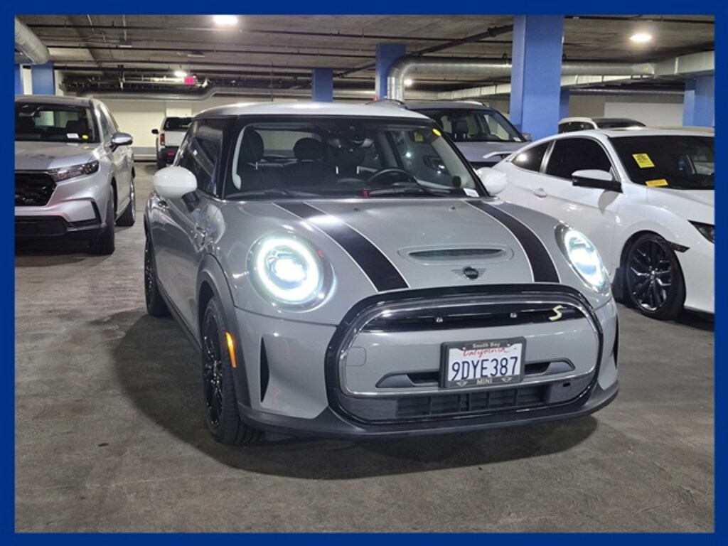 Used 2023 MINI Electric Hardtop 2 Door Cooper Signature Hatchback