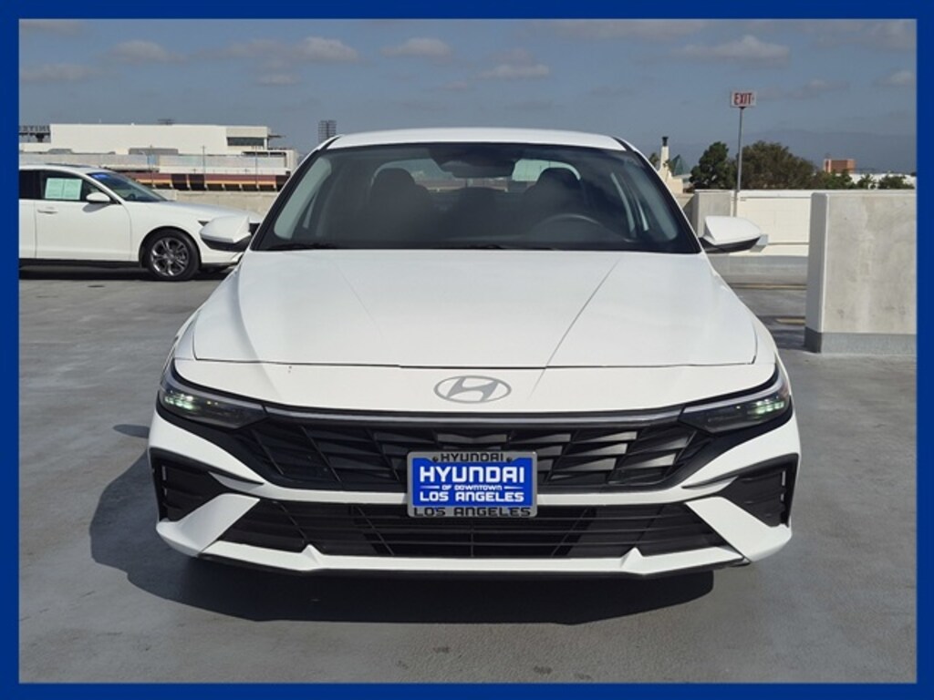 Used 2024 Hyundai Elantra SEL Sedan