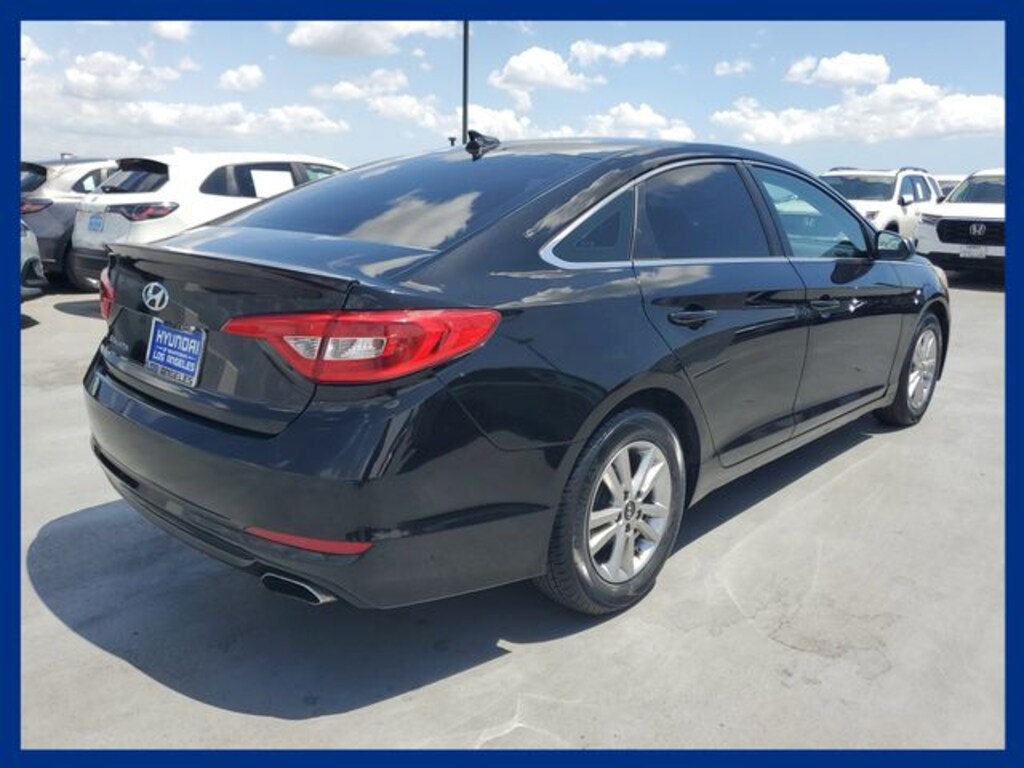Used 2017 Hyundai Sonata w/PZEV Sedan