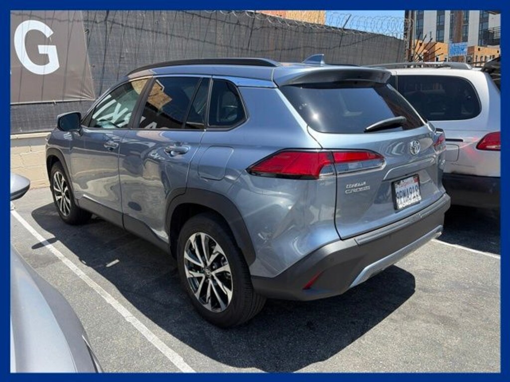 Used 2024 Toyota Corolla Cross XLE SUV
