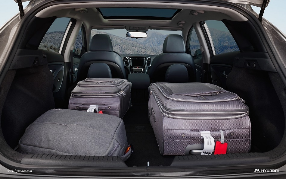 Storage space in the Elantra GT