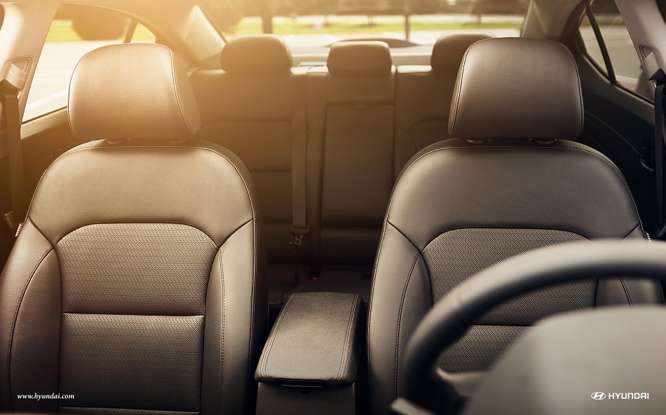 interior seating in the 2017 Hyundai Elantra