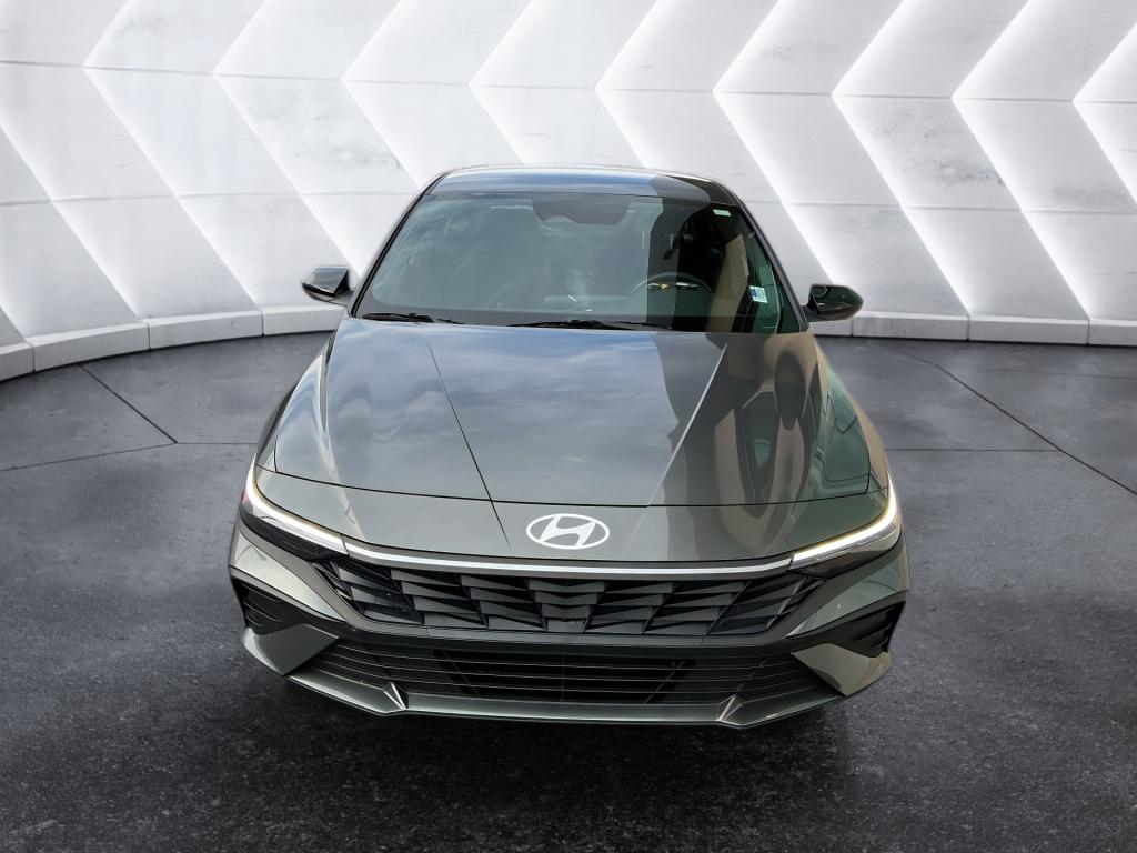 2025 Hyundai Elantra