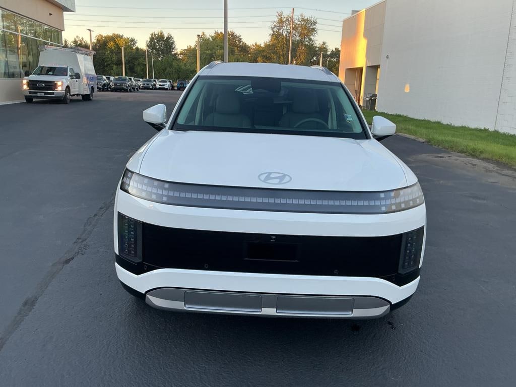 New 2026 Hyundai IONIQ 9 SEL SUV