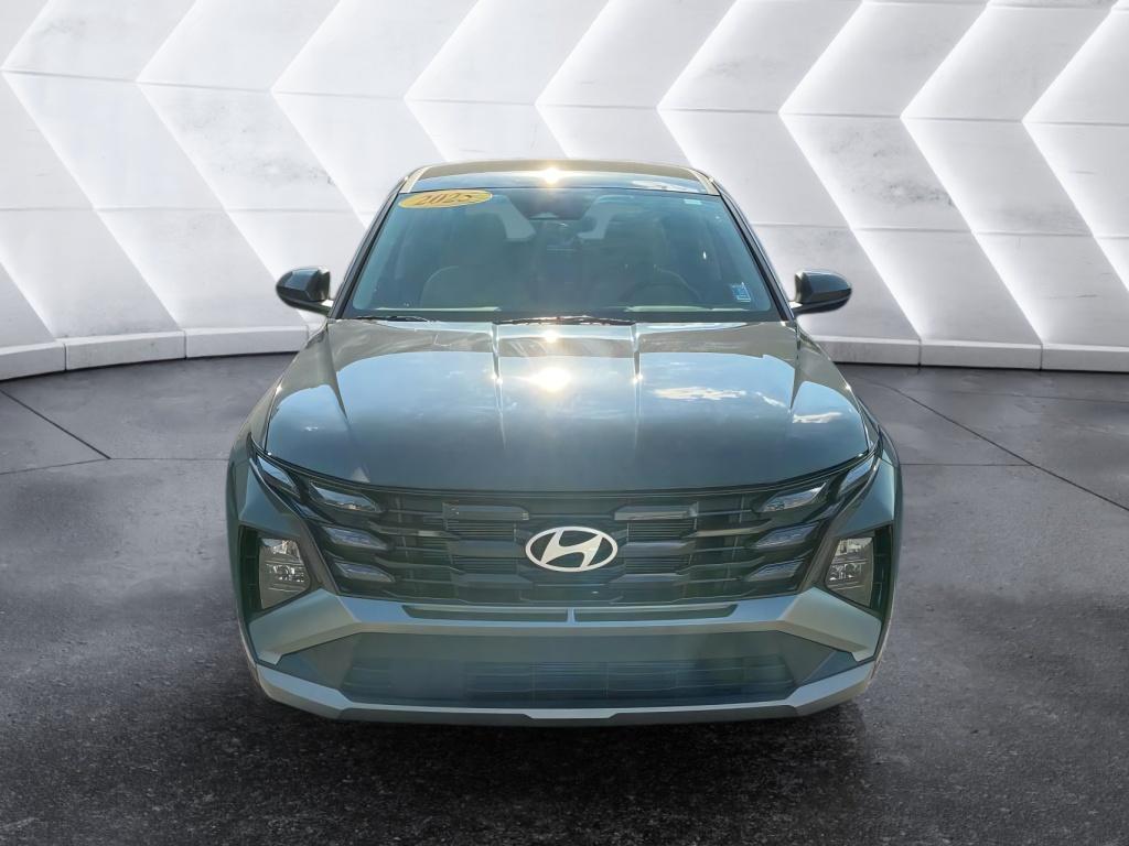 2025 Hyundai Tucson SE photo 2