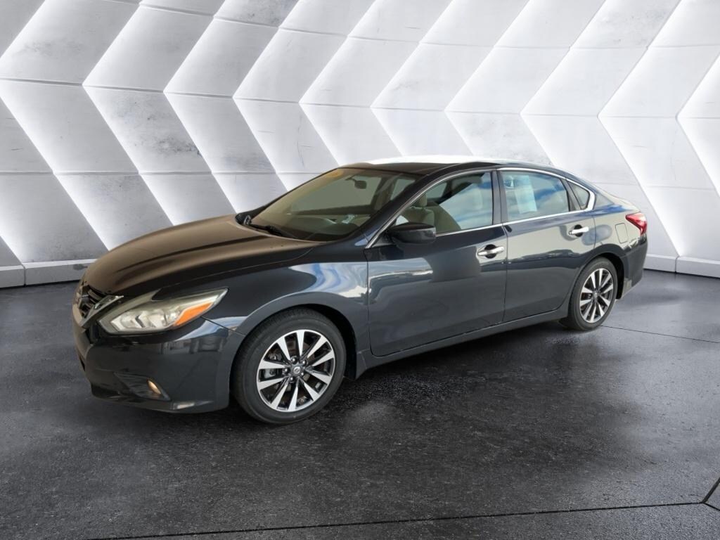 Used 2016 Nissan Altima 2.5 SV Sedan