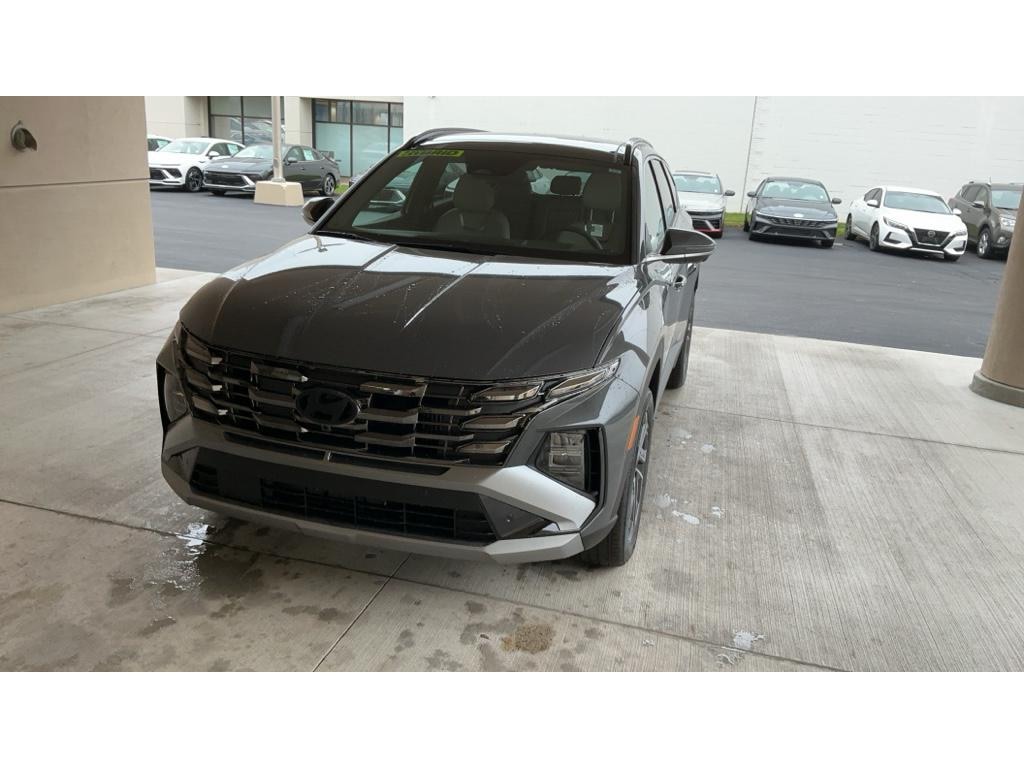 New 2026 Hyundai Tucson Hybrid Limited Sport Utility