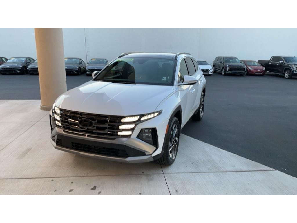 2026 Hyundai Tucson Limited's photo