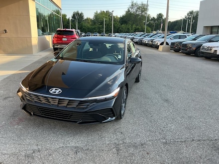 2025 Hyundai Elantra SEL Sport Sedan